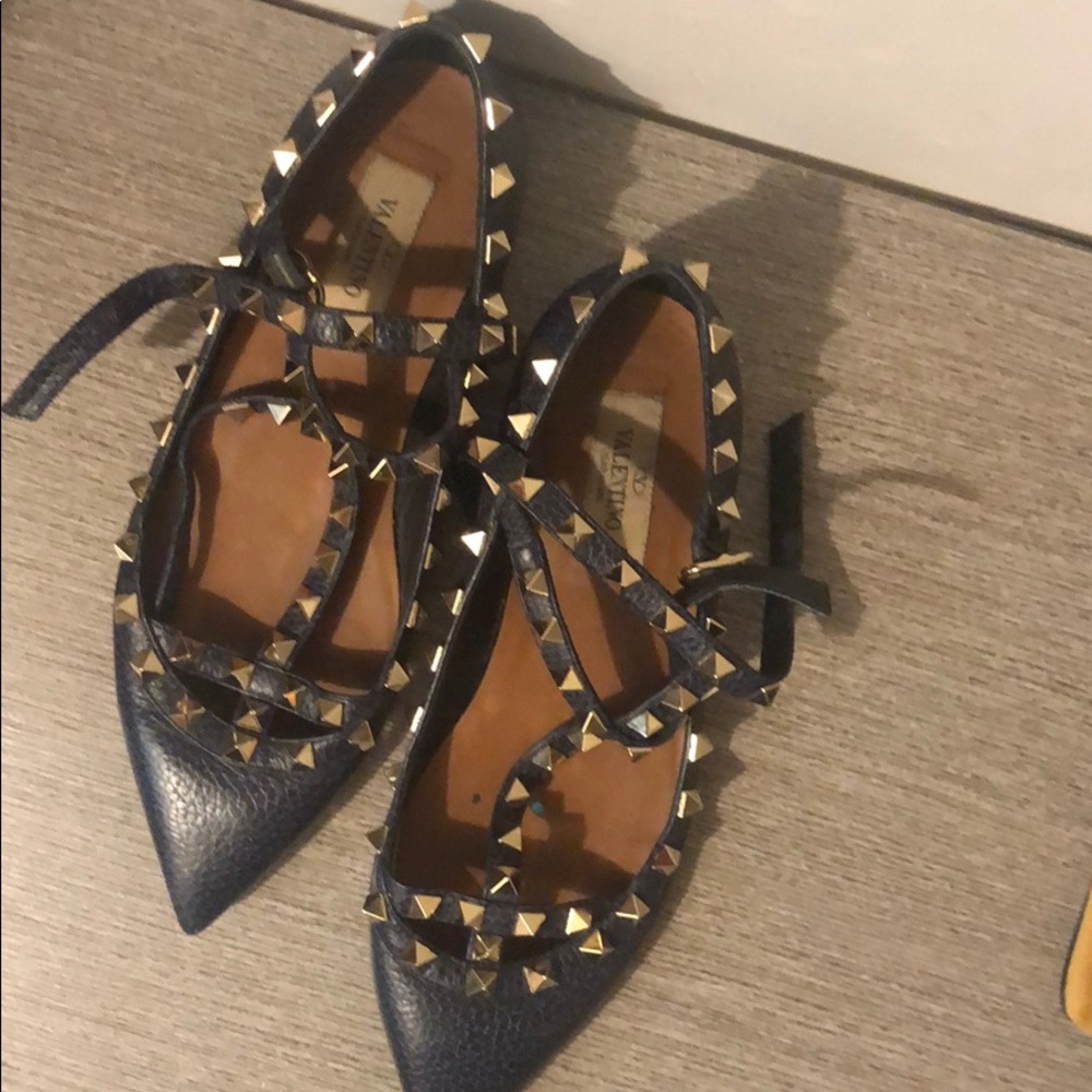 ❌SOLD: Valentino Rockstud Flats - Picture 5 of 5